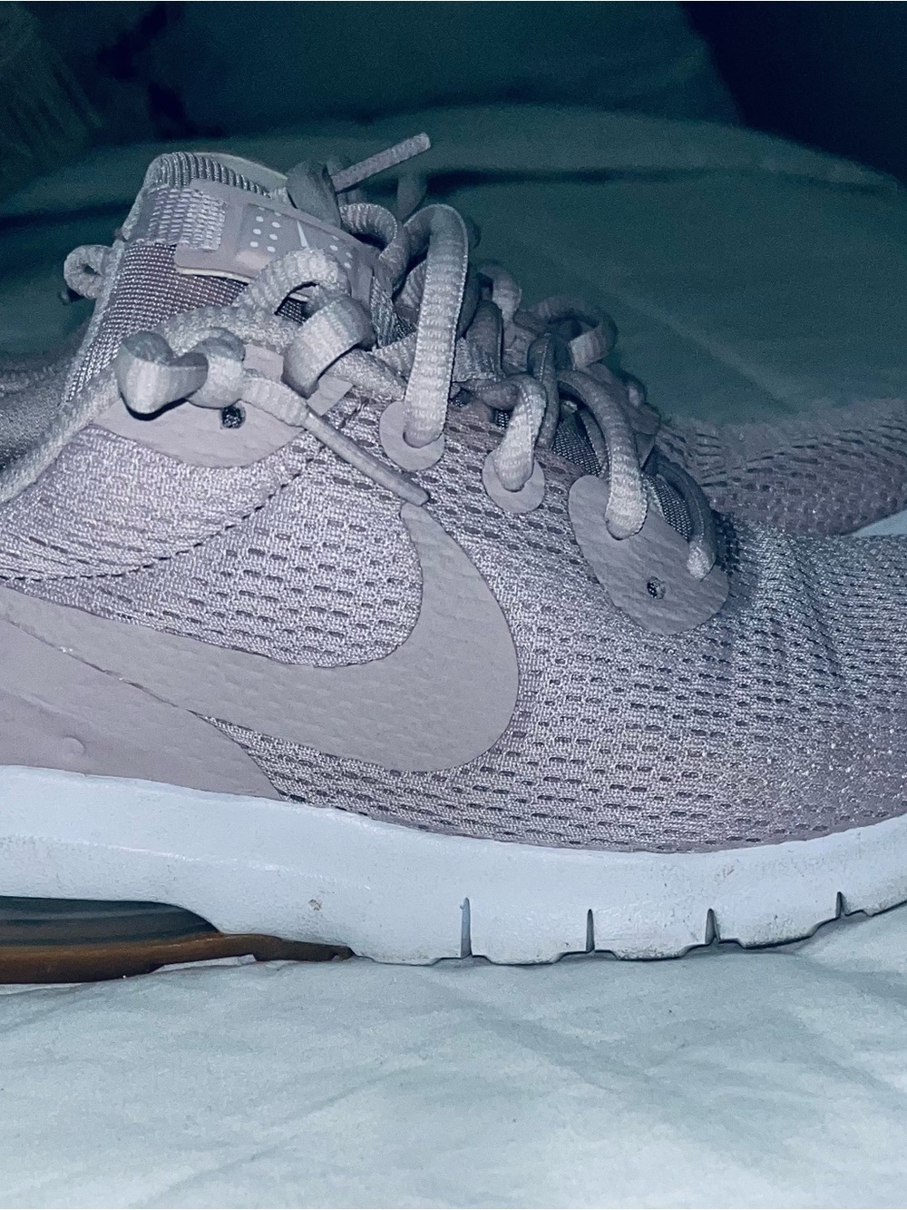Nike Women's Light Mauve Mesh Athletic Sneakers